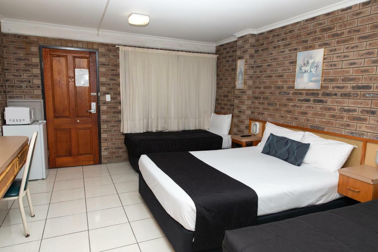 Lantern Motor Inn Mackay Eksteriør billede
